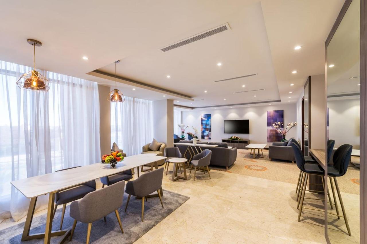 Best Western Plus Al Qurayyat City Center المظهر الخارجي الصورة