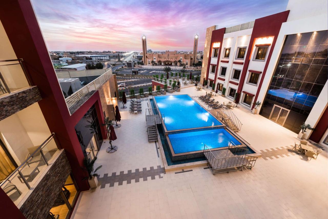 Best Western Plus Al Qurayyat City Center المظهر الخارجي الصورة