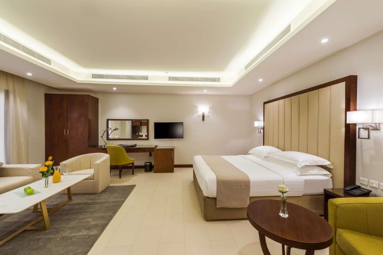 Best Western Plus Al Qurayyat City Center المظهر الخارجي الصورة